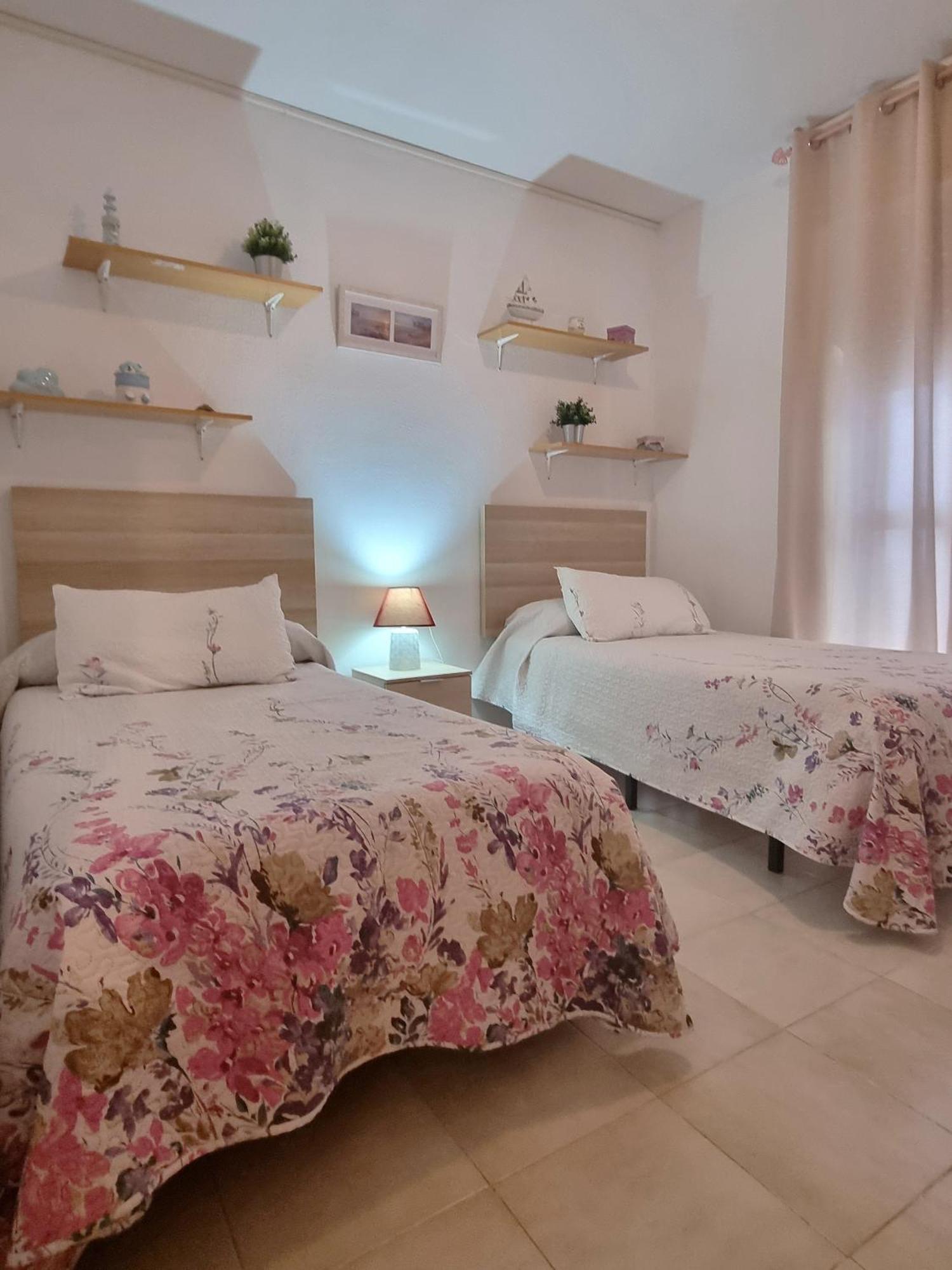 Apartamento Cayetano Rota Exteriör bild